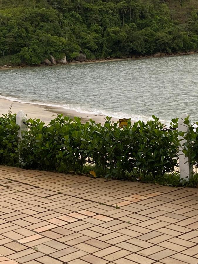 Apartamento Pe Na Areia Caraguatatuba Exterior photo